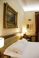 Kelina Charme Hotel by Cantine Due Palme