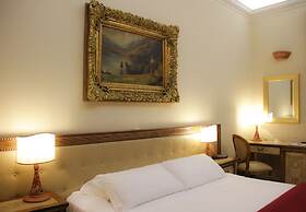 Kelina Charme Hotel by Cantine Due Palme