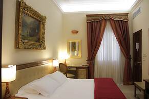 Kelina Charme Hotel by Cantine Due Palme