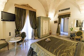 Kelina Charme Hotel by Cantine Due Palme