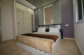 Hotel Pyramides