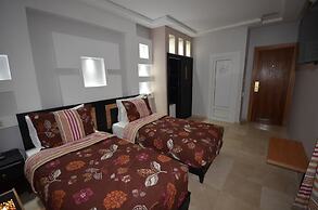 Hotel Pyramides