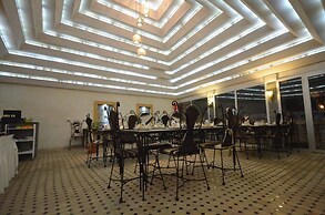 Hotel Pyramides