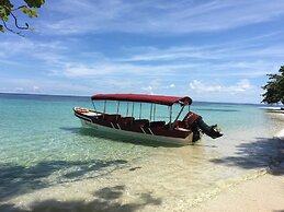 Oasis Bluff Beach