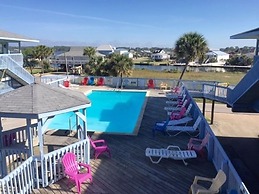 The Cove 217a 1 Bedroom Condo by RedAwning