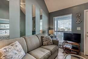 The Cove 217a 1 Bedroom Condo by RedAwning