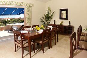 Porto Bello Gran Marina by GuruHotel