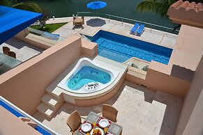 Porto Bello Gran Marina by GuruHotel