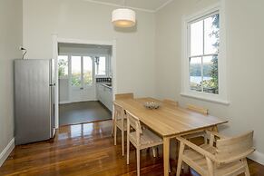 Royal National Park Cottages