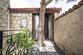 Sandal Alaçatı - Adults Only