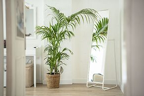 Sandal Alaçatı - Adults Only