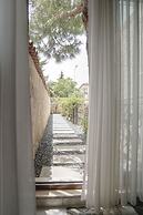 Sandal Alaçatı - Adults Only