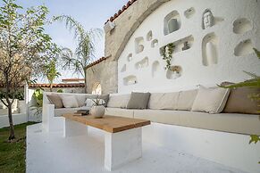 Sandal Alaçatı - Adults Only