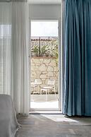 Sandal Alaçatı - Adults Only