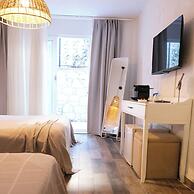 Sandal Alaçatı - Adults Only