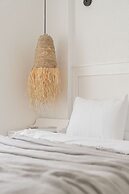 Sandal Alaçatı - Adults Only