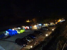 Seeking - Alishan Sunrise