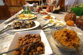 Seeking - Alishan Sunrise