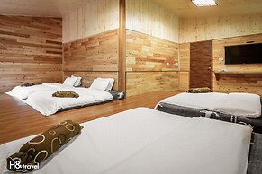 Seeking - Alishan Sunrise