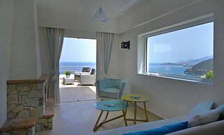 Blue Horizon Suites