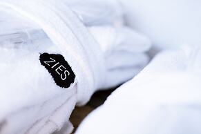 Boutique Hotel ZIES