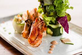 Shintana Saya Residence