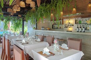 Shintana Saya Residence