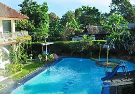 The Garden Family Guest House