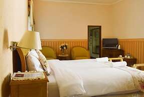 The Garden Family Guest House