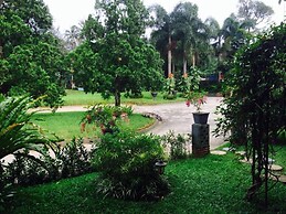 The Garden Family Guest House