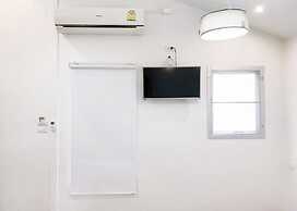 Urban Bed Hostel - Adults Only