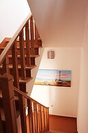 Pátio Vitória by Umbral