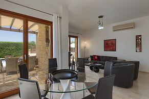 Aphrodite Hills Rentals – Junior Villas