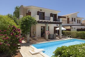 Aphrodite Hills Rentals – Junior Villas