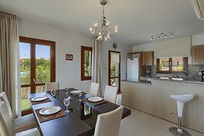 Aphrodite Hills Rentals – Junior Villas