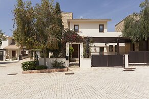 Aphrodite Hills Rentals – Junior Villas
