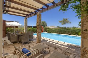 Aphrodite Hills Rentals – Junior Villas