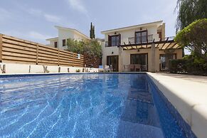 Aphrodite Hills Rentals – Junior Villas