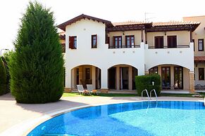 Aphrodite Hills Rentals – Junior Villas