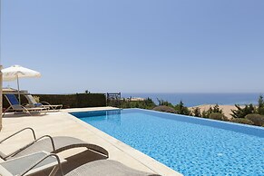 Aphrodite Hills Rentals – Junior Villas