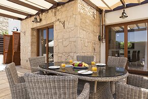 Aphrodite Hills Rentals – Junior Villas