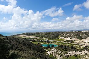 Aphrodite Hills Rentals – Junior Villas