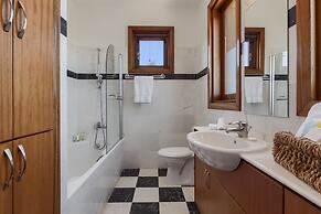 Aphrodite Hills Rentals – Superior Villas