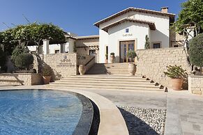 Aphrodite Hills Rentals – Superior Villas