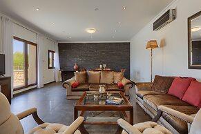 Aphrodite Hills Rentals – Superior Villas