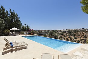 Aphrodite Hills Rentals – Superior Villas