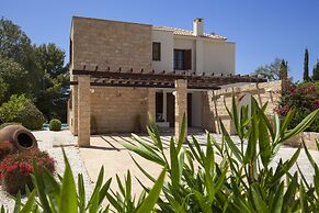 Aphrodite Hills Rentals – Superior Villas