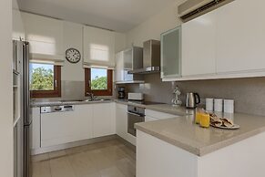 Aphrodite Hills Rentals – Superior Villas