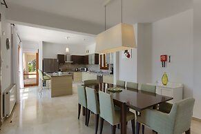 Aphrodite Hills Rentals – Superior Villas