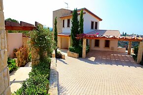 Aphrodite Hills Rentals – The Mythos Collection Villas